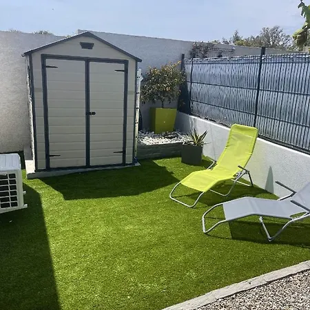 Convivial à Cervione, 35 M², Piscine Partagée * Cervione