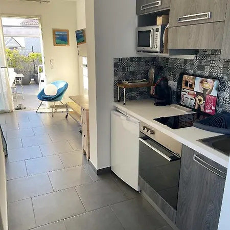 Apartment Convivial A Cervione, 35 M², Piscine Partagee