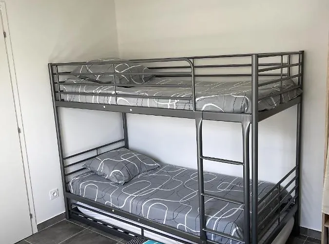 Convivial à Cervione, 35 M², Piscine Partagée *